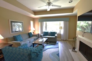 Villa, 3 habitaciones, para fumadores, balcón | Sala de estar