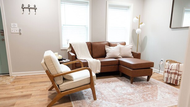 Smart TV - Chic 1-bedroom with AC and WiFi in downtown Newnan (Newnan)
