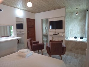 Habitación Deluxe doble de uso individual, 1 cama doble | Wifi gratis y ropa de cama