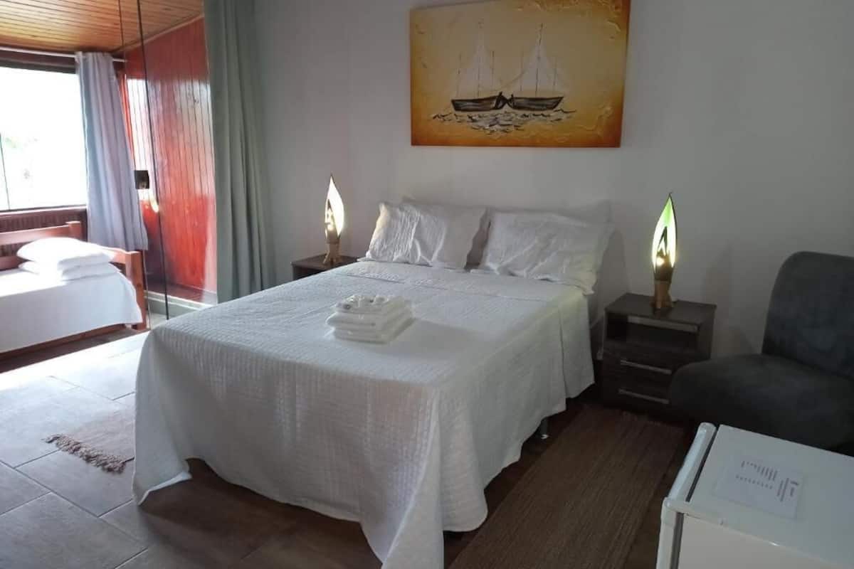 Wifi gratis y ropa de cama