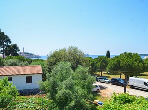 Property grounds - Classic and Elegant Rovinj Apartments with Balcony - One Bedroom Apartment with Balcony (Rovinj)