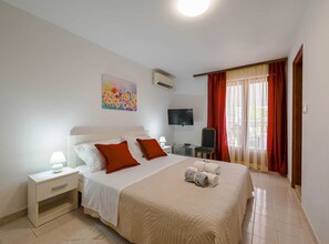1 Schlafzimmer, WLAN, Bettwäsche