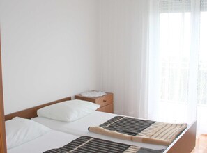 4 habitaciones, wifi y ropa de cama 