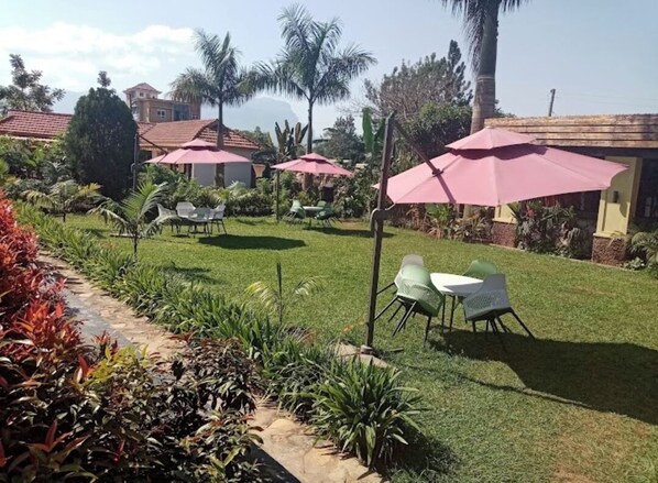 Garden - Elgon heights motel & spa  (Mbale)