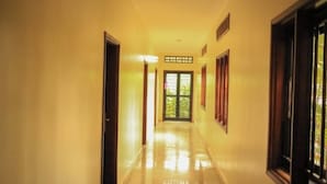 Ảnh chưa phân loại, 3 trong số 9 ảnh, nút