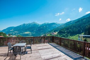 View from property - Apartment in Bad Gastein Near Ski Slopes (Bad Gastein)