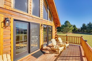 Terrace/patio - Brushridge Mountain House: Ski, Hike & Fish (Fleischmanns)