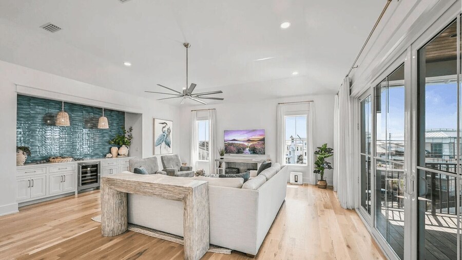Sunset Pointe 30A by Avantstay Gulf Views, Carriage, Pool