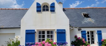 Tipoz'Immo • Maison Bleue accès à pied plage • spot surf • jardin clos