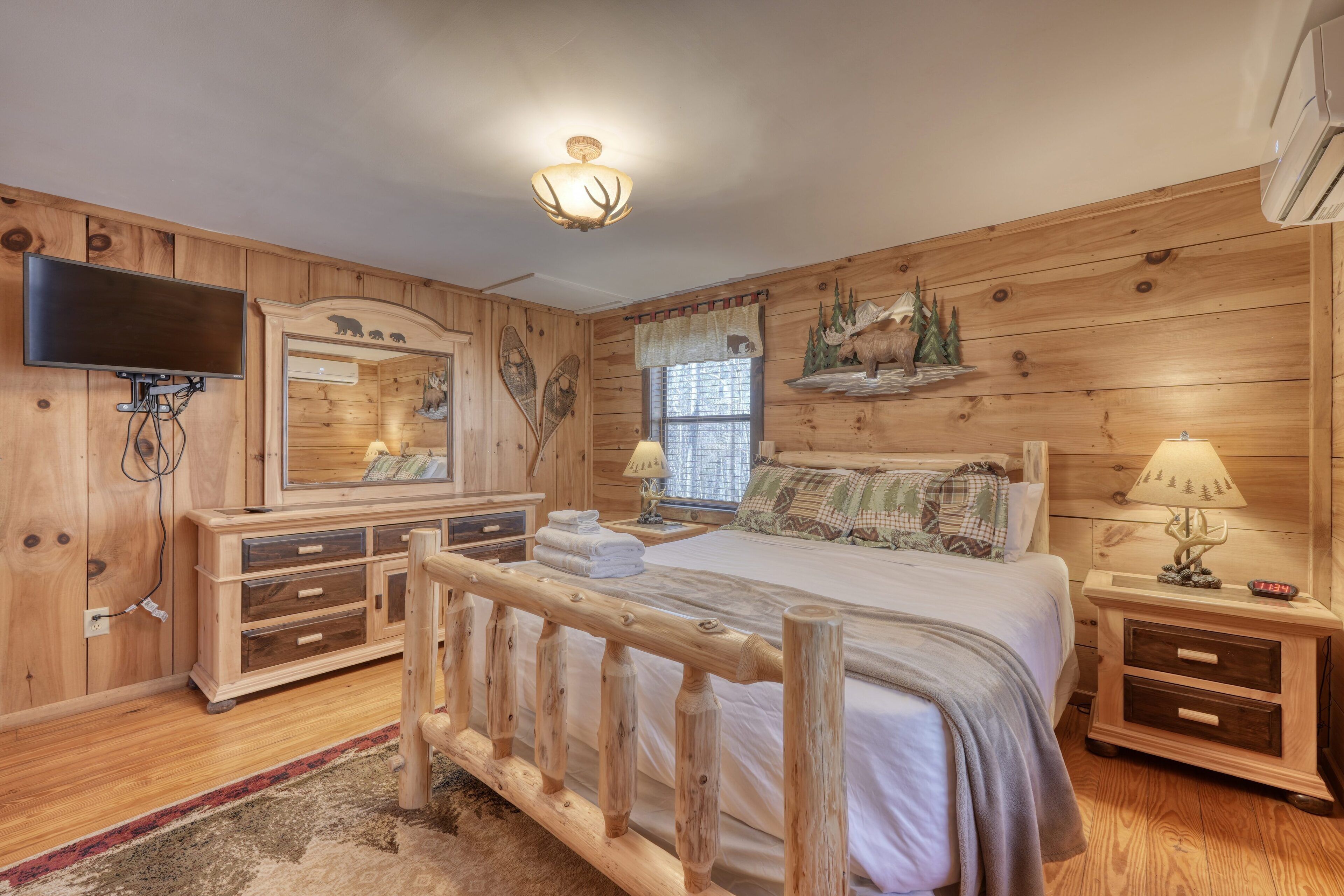 2 多间卧室、免费 WiFi、床单