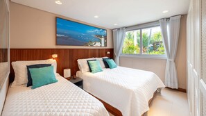 2 bedrooms, iron/ironing board, travel crib, free WiFi