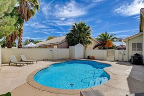 Pool - 4BR Family Getaway w/Pool (North Las Vegas)