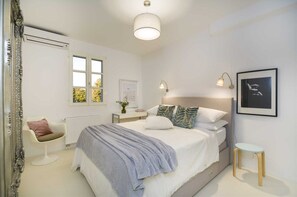 3 chambres, fer et planche à repasser, accès au Wi-Fi (inclus)