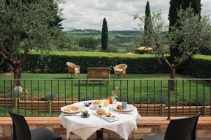 Colazione a buffet inclusa, servita tutte le mattine 