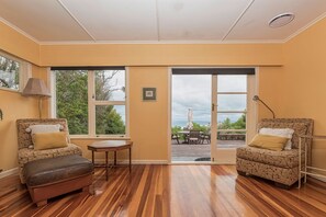 Cottage, Ocean View | Living area - Sunset Capital Of The World (Muriwai)