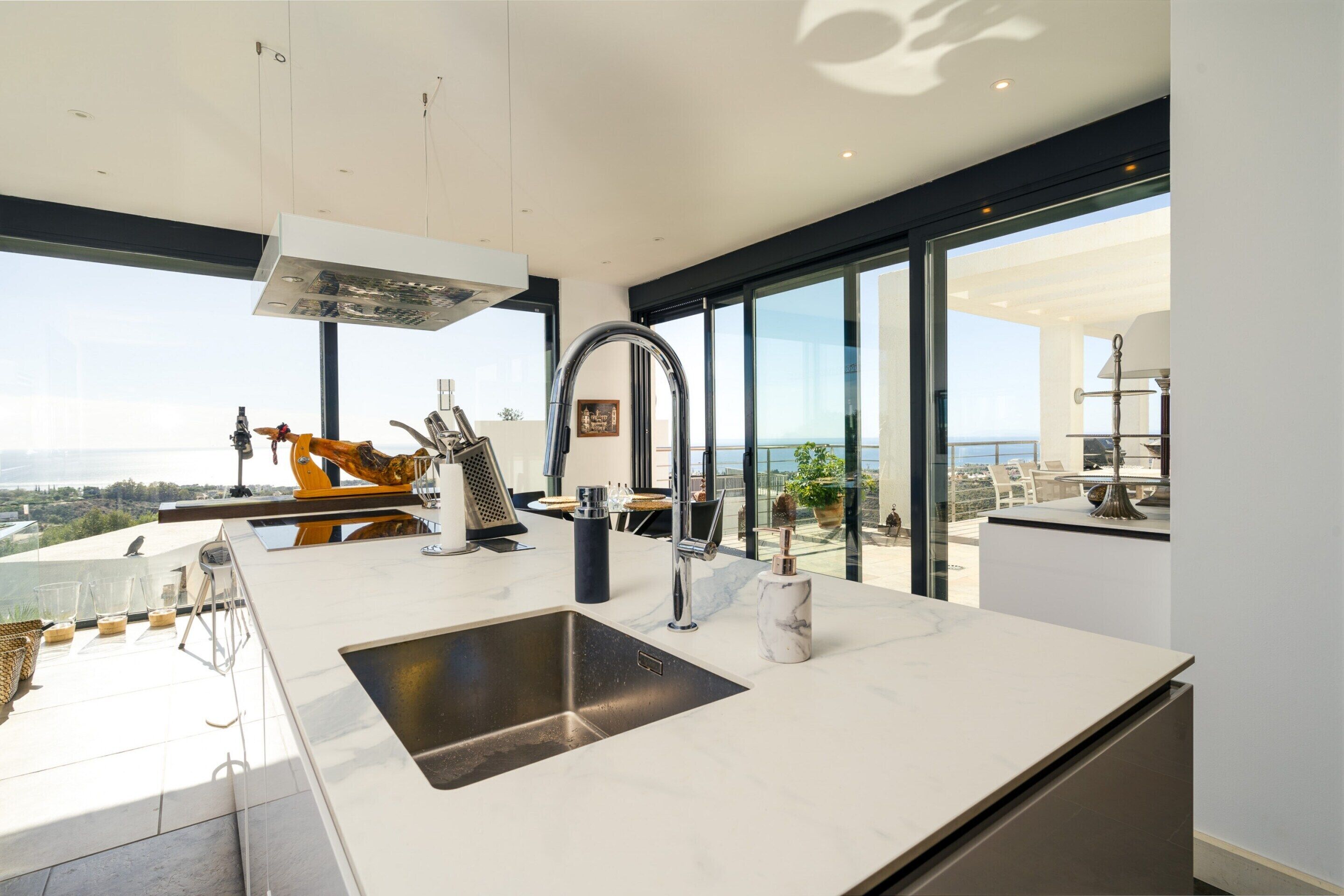 Villa | Private kitchen | Fridge, dishwasher, toaster, cookware/dishes/utensils