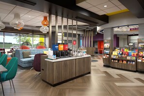 Coffee service - Tru By Hilton Madison East (Madison)