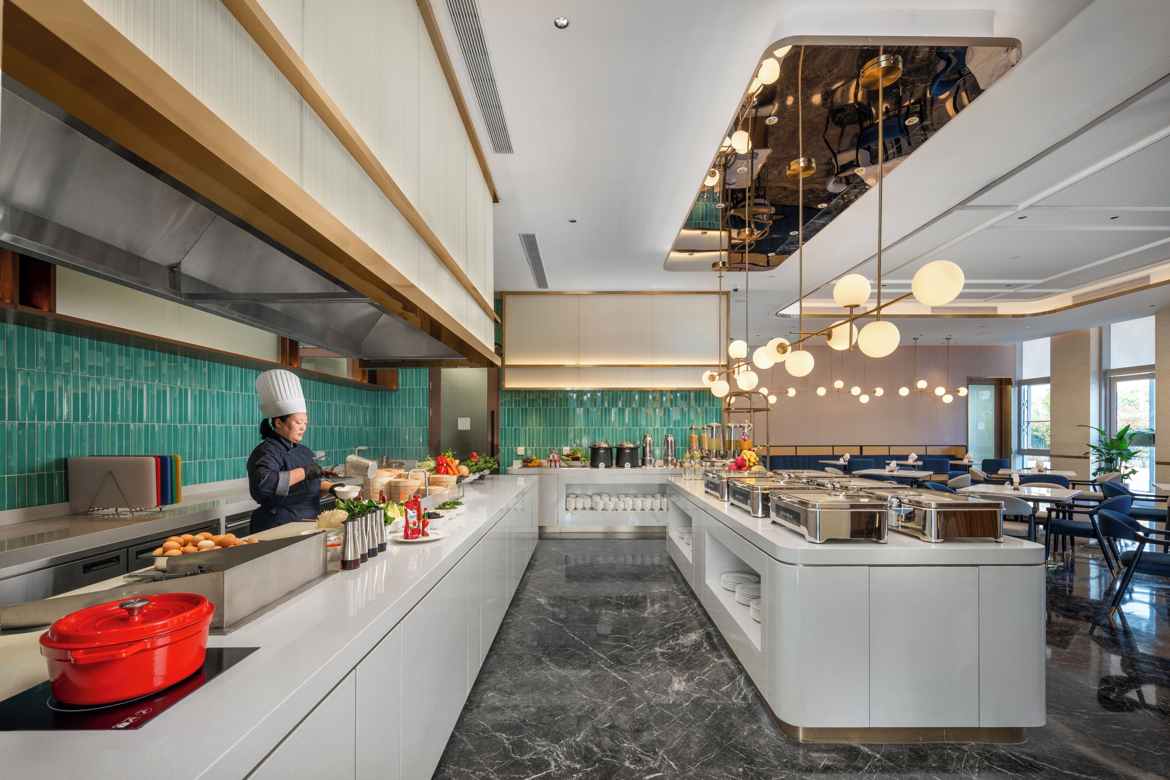 Se ofrece un desayuno bufé (88 CNY por persona)