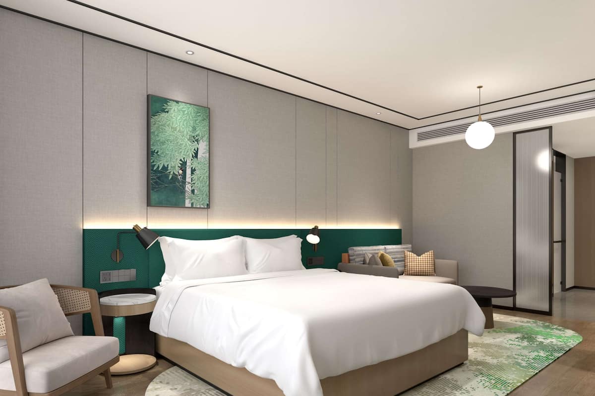 In-room safe, desk, soundproofing, free WiFi