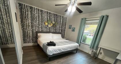 Relax, Snap, and Stream In Style. Spacious 4 King Bed Room w/Game Room.