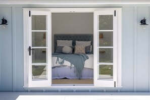3 chambres, fer et planche à repasser, Wi-Fi gratuit, draps fournis