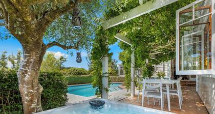 Riverview Cottage - Private Pool + Brand New Spa