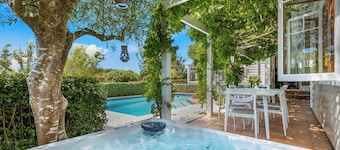 Riverview Cottage - Private Pool + Brand New Spa
