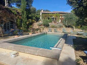 Pool - Ecological house in a quiet location, 1 hour from the sea and the Verdon gorges.   (Salernes)