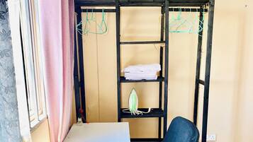 1 Schlafzimmer, Bügeleisen/Bügelbrett, kostenloses WLAN