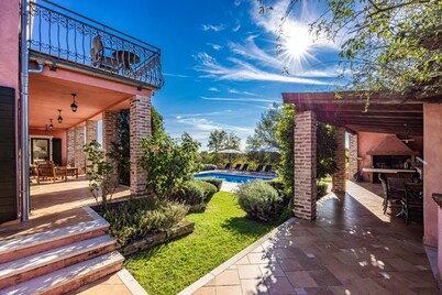 Idyllic Istrian Escape With Pool