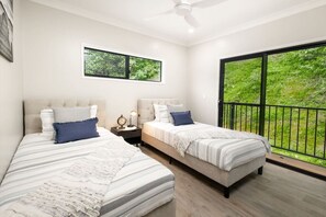 4 bedrooms, iron/ironing board, travel cot, free WiFi