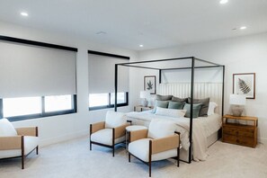 10 habitaciones, escritorio, cuna de viaje y wifi gratis