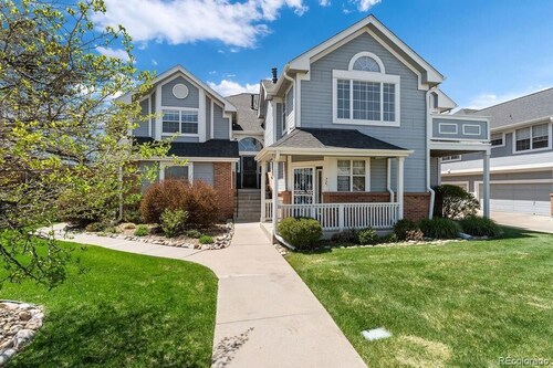 Cozy Condo Near The Foot Hills With Mountain Views with attached 2 car garage