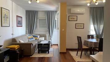 Apartment | 1 bedroom, individually furnished, iron/ironing board