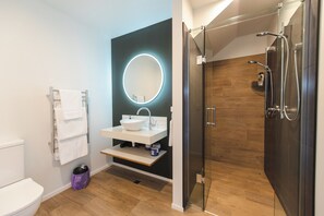Shampoo - The Residence Apartment Six (New Plymouth)