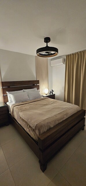 1 Schlafzimmer, Bügeleisen/Bügelbrett, kostenloses WLAN, Bettwäsche