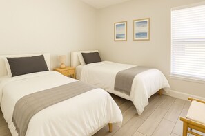 3 bedrooms, iron/ironing board, travel crib, free WiFi
