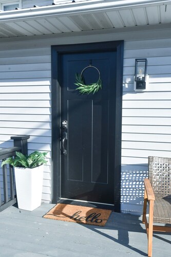 Boho Studio Downtown Amish Country + Scenic Views