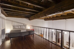 3 Schlafzimmer, Schreibtisch, Bügeleisen/Bügelbrett, WLAN