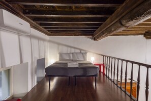 2 室のベッドルーム、WiFi、ベッドシーツ