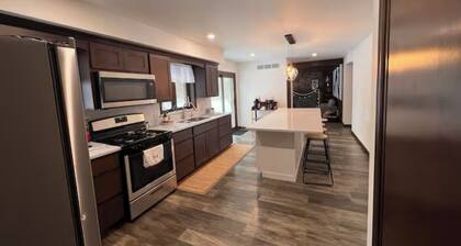 Relax with the whole family, peaceful and in the woods on 6 beautiful acres.