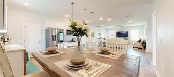 Charming 3-bedroom cabin near the beach with AC in Pleasant Bolivar Peninsula