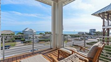 House (6 Bedrooms) | Interior