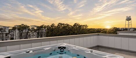 House (4 Bedrooms) | Front of property