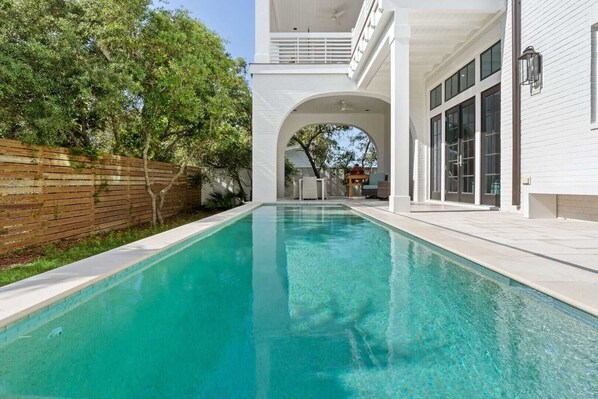Casa (Multiple Bedrooms) | Interior