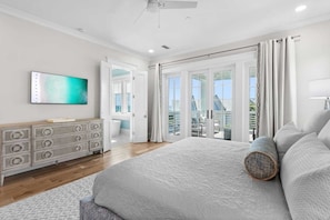 Casa (Multiple Bedrooms) | Interior