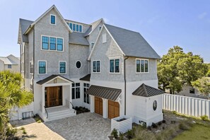 House (Multiple Bedrooms) | Interior