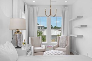 House (4 Bedrooms) | Interior - 30A Good Vibes by Avantstay Private Pool + Bikes Beach Access (Santa Rosa Beach)