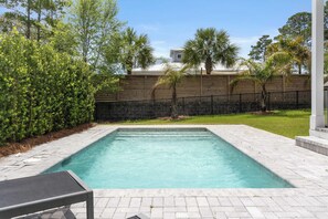 Outdoor pool - 30A Good Vibes by Avantstay Private Pool + Bikes Beach Access (Santa Rosa Beach)