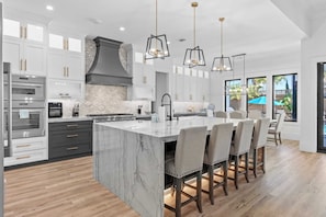 House (6 Bedrooms) | Interior - 30A Happy by the Sea by Avantstay Pool, Golf Cart, Bikes (Santa Rosa Beach)